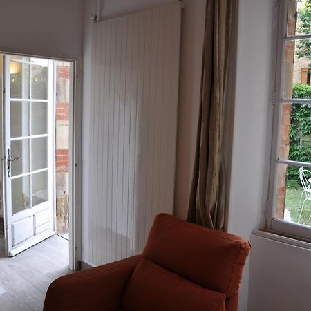 Location Studio Meuble Avec Jardin Sorgues Exterior photo